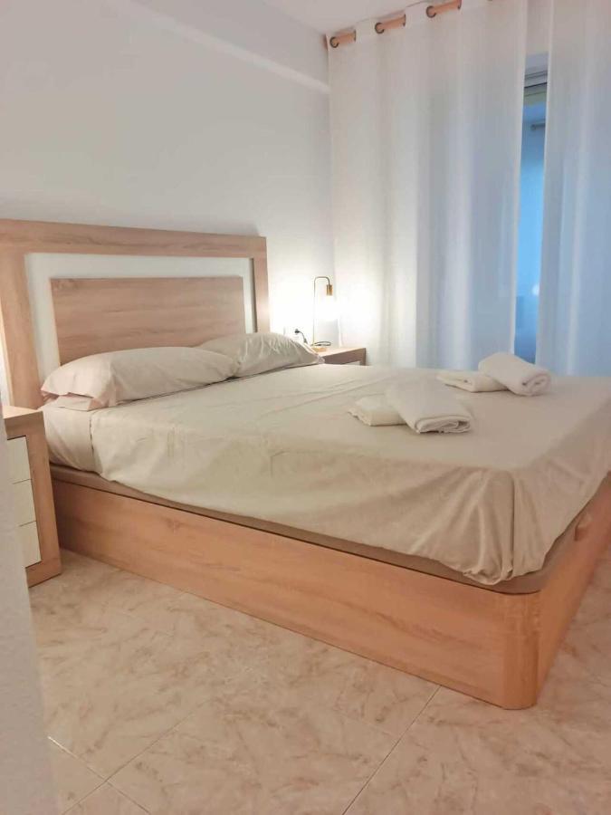 Apartament Benidorm Carolina Beach & Pool Zewnętrze zdjęcie