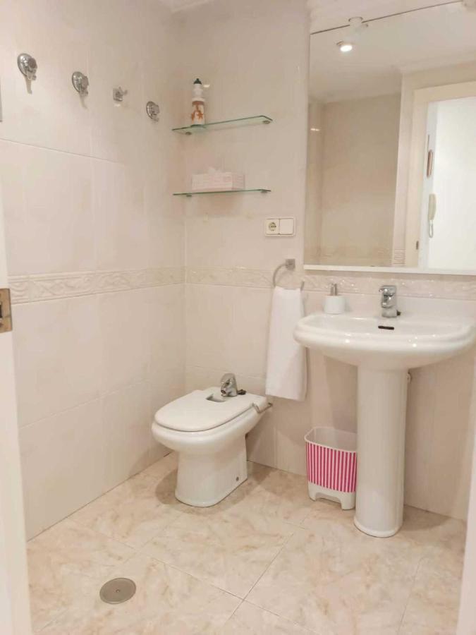 Apartament Benidorm Carolina Beach & Pool Zewnętrze zdjęcie