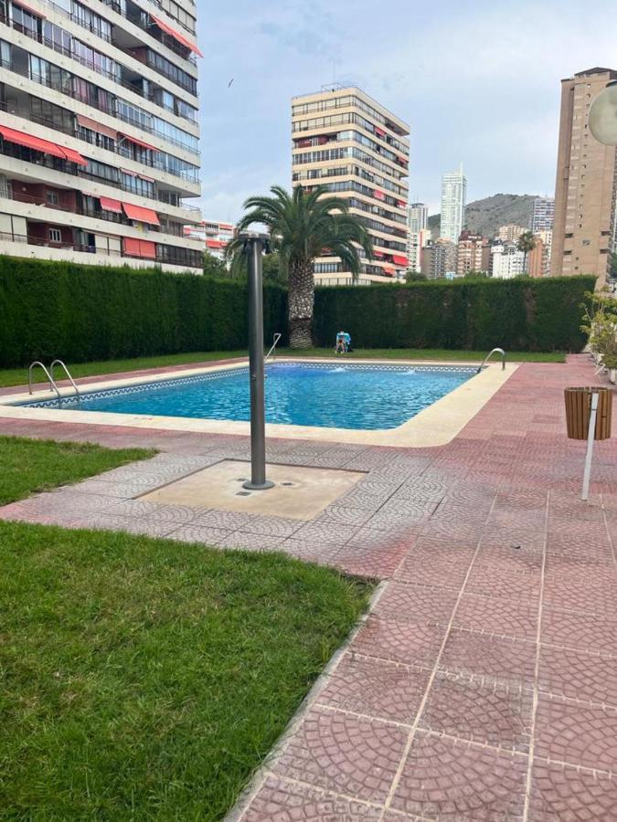 Apartament Benidorm Carolina Beach & Pool Zewnętrze zdjęcie